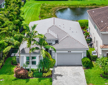 9663 Sterling Shores Street - Photo Thumbnail 27