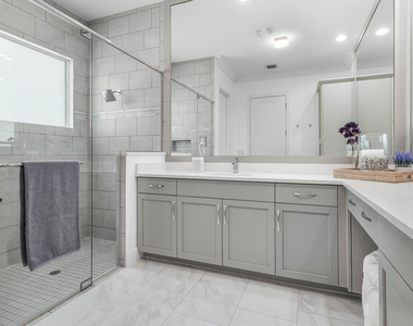 9663 Sterling Shores Street - Photo Thumbnail 16