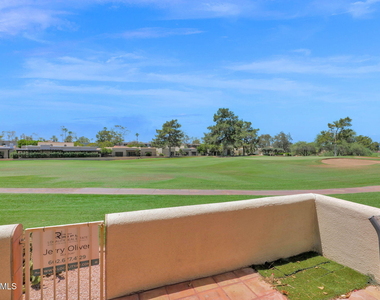 3033 E Rose Lane - Photo Thumbnail 23