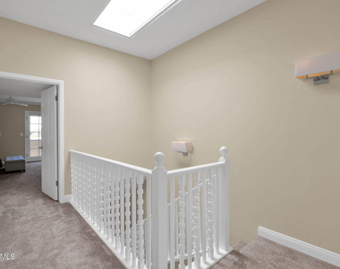 3033 E Rose Lane - Photo Thumbnail 13