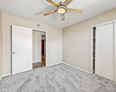 3500 S Terrace Road - Photo Thumbnail 24