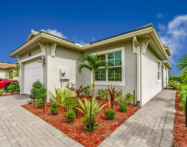 27099 Sw Viterbo Way - Photo Thumbnail 5