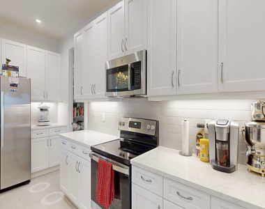 27099 Sw Viterbo Way - Photo Thumbnail 19