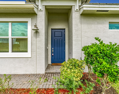 27099 Sw Viterbo Way - Photo Thumbnail 9