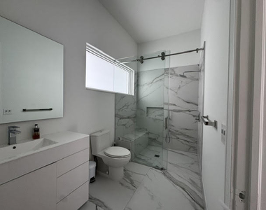 7131 Mallorca Crescent - Photo Thumbnail 15