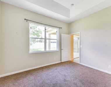 5544 Spanish River Road - Photo Thumbnail 11