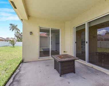5544 Spanish River Road - Photo Thumbnail 21