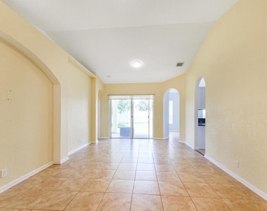 5544 Spanish River Road - Photo Thumbnail 2