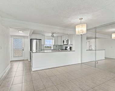 111 Se 3rd Avenue - Photo Thumbnail 18