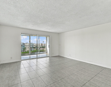 111 Se 3rd Avenue - Photo Thumbnail 17