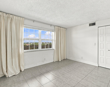 111 Se 3rd Avenue - Photo Thumbnail 8