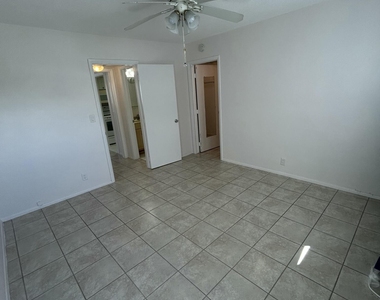 625 Antioch Avenue - Photo Thumbnail 7