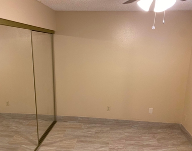 5096 Nw 5th Street - Photo Thumbnail 10