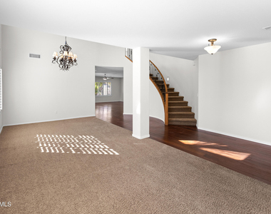 34722 N 24th Avenue - Photo Thumbnail 4