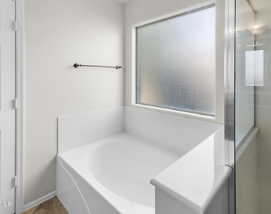 34722 N 24th Avenue - Photo Thumbnail 26