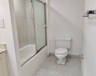210 174th Street - Photo Thumbnail 12