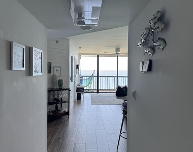 8800 S Ocean Drive - Photo Thumbnail 16