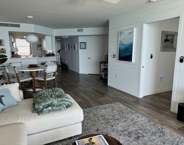 8800 S Ocean Drive - Photo Thumbnail 9