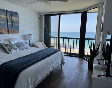 8800 S Ocean Drive - Photo Thumbnail 2