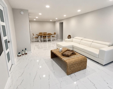4505 S Ocean Boulevard - Photo Thumbnail 3