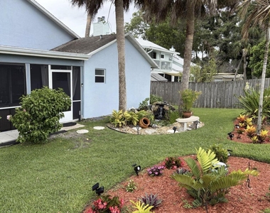 1825 Sw Import Drive - Photo Thumbnail 5