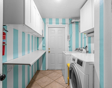 9478 Sw 51st Street - Photo Thumbnail 16