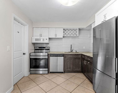 9478 Sw 51st Street - Photo Thumbnail 7