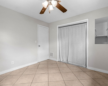9478 Sw 51st Street - Photo Thumbnail 15