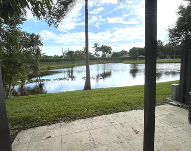 4105 Inlet Circle - Photo Thumbnail 29