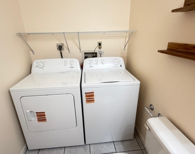 4105 Inlet Circle - Photo Thumbnail 28