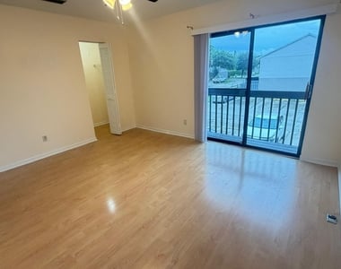 4105 Inlet Circle - Photo Thumbnail 19
