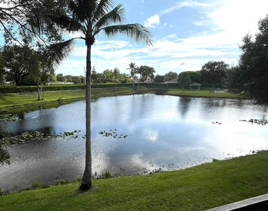 4105 Inlet Circle - Photo Thumbnail 31