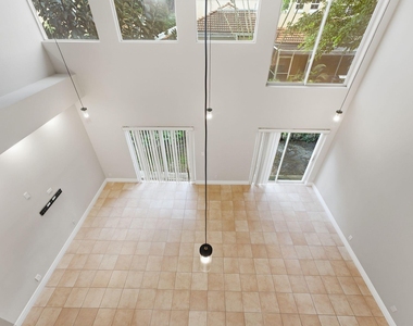 11375 Lakeview Drive - Photo Thumbnail 15