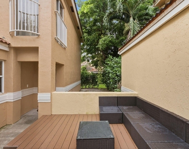 11375 Lakeview Drive - Photo Thumbnail 22