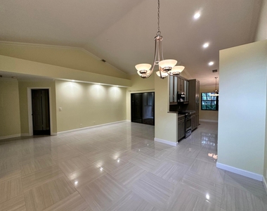 17340 Boca Club Boulevard - Photo Thumbnail 19