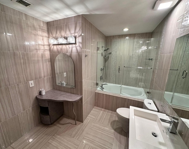 17340 Boca Club Boulevard - Photo Thumbnail 14