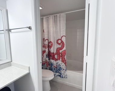 771 N Pine Island Road - Photo Thumbnail 3
