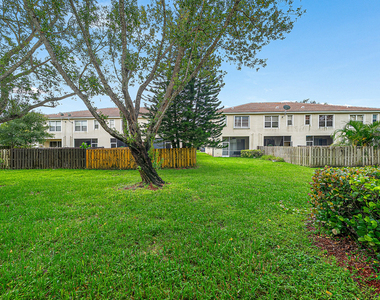 9688 Porta Leona Lane - Photo Thumbnail 25