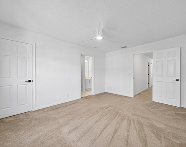 9688 Porta Leona Lane - Photo Thumbnail 16