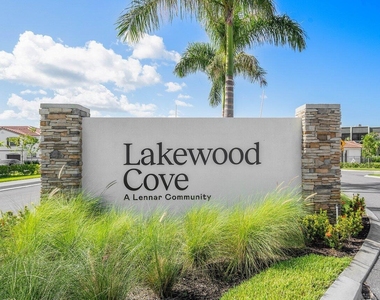 6758 Broadwater Lane - Photo Thumbnail 24