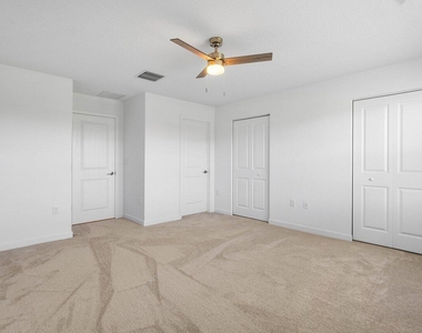 6758 Broadwater Lane - Photo Thumbnail 15