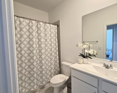4586 Meyerson Place - Photo Thumbnail 10