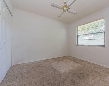 1636 20th Place Sw - Photo Thumbnail 19