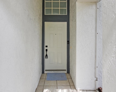 713 Nw Waterlily Place - Photo Thumbnail 26