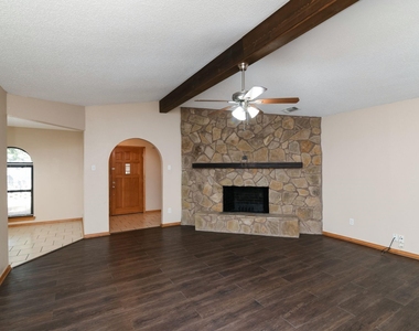 223 S Casa Grande Circle - Photo Thumbnail 6