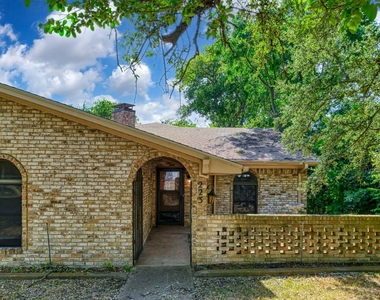 223 S Casa Grande Circle - Photo Thumbnail 1