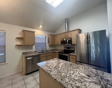 8059 Raleigh Court - Photo Thumbnail 6