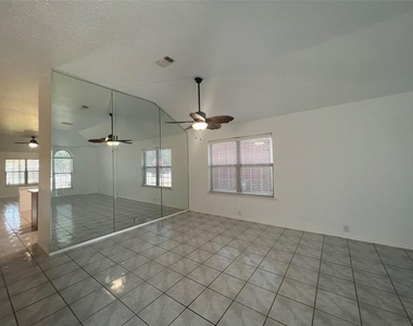 8059 Raleigh Court - Photo Thumbnail 2