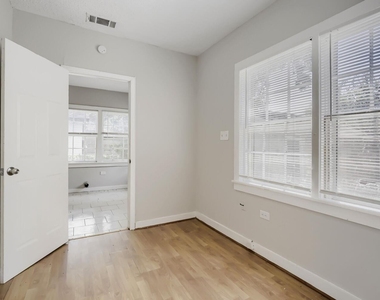 1050 Dubois Street - Photo Thumbnail 7