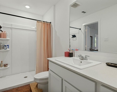 238 Willow Way - Photo Thumbnail 7